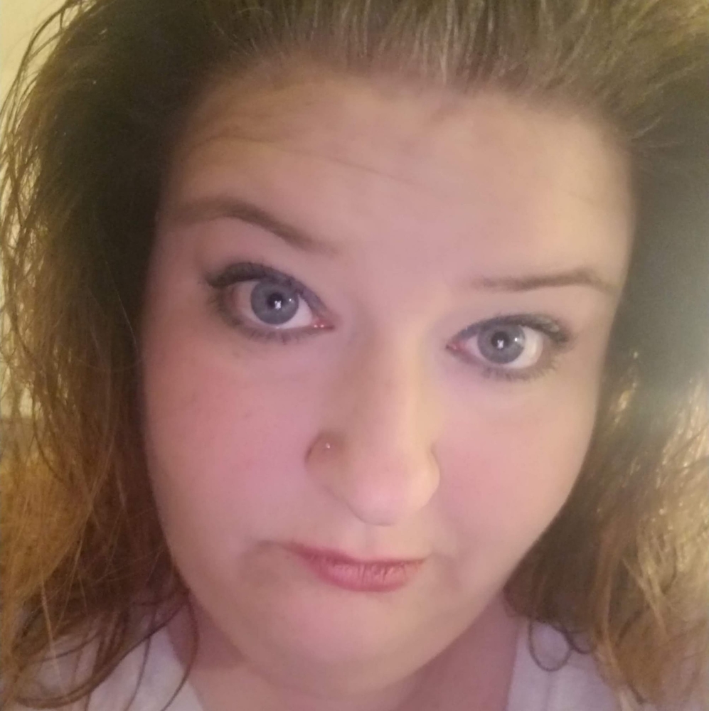 Meet your Posher, Ruth - Picture 1 of 1